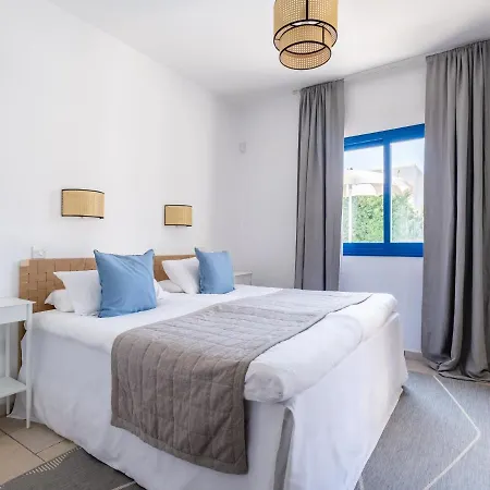 Azzurro Holiday Poseidonas By Sanders Villa *
