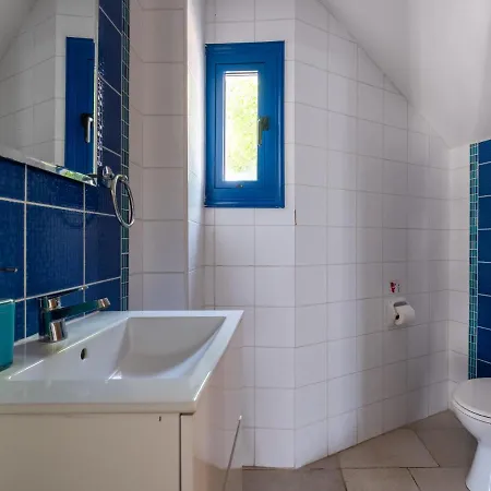Villa Azzurro Holiday Poseidonas By Sanders Peyia